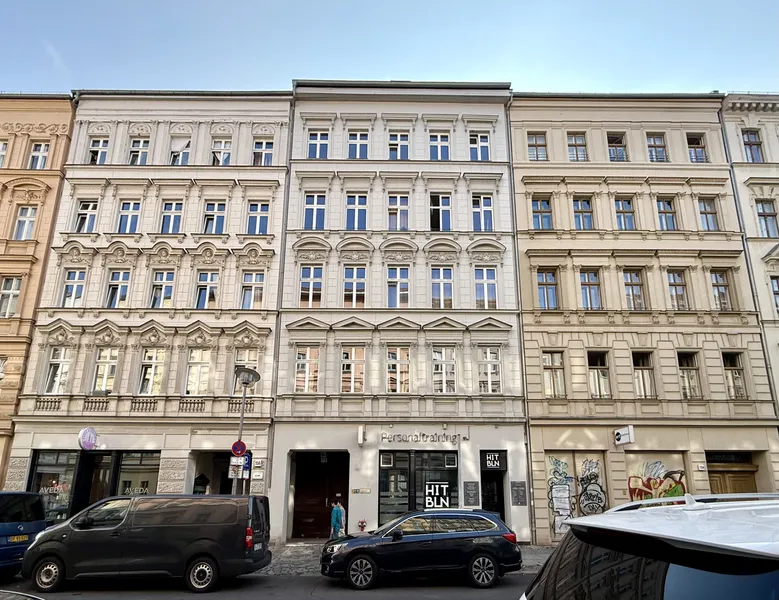 2 Zimmer Altbau Wohnung Studio Flat Apartment Rosenthaler Platz Berlin Mitte — photo 1